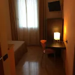洛坎达科尔特吉尔兰达酒店 3*