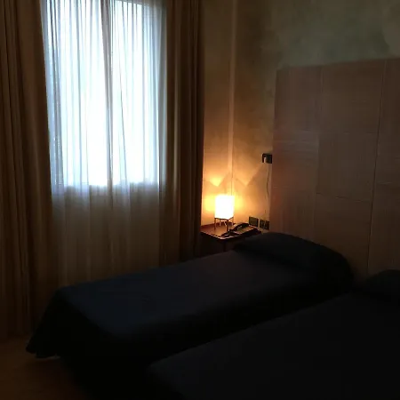 洛坎达科尔特吉尔兰达酒店 招待所 3*