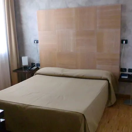 Corte Girlanda Pensjonat Werona