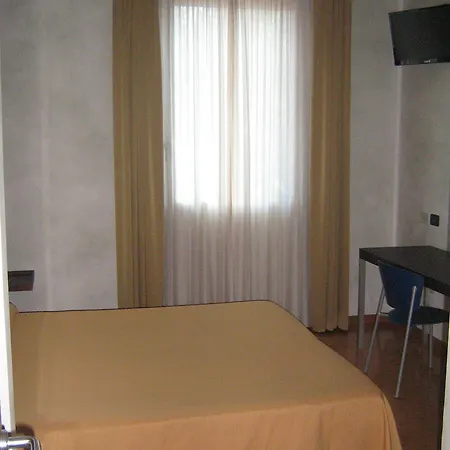 Corte Girlanda 3*