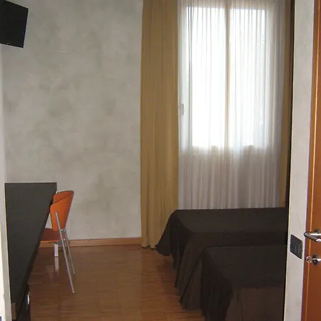 Corte Girlanda Верона