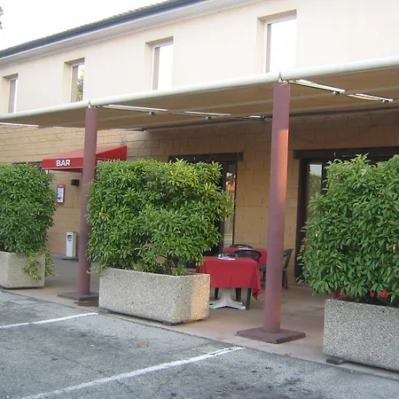 Corte Girlanda 3*