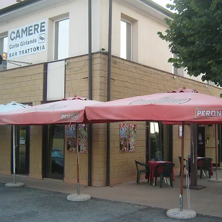 Corte Girlanda 3*