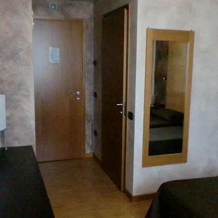 Corte Girlanda 3*